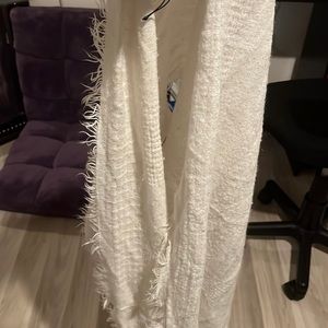 Scarf, no brand, white